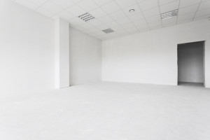 Продаю помещения 49 м2, Средний Джал, б/п цокольный этаж