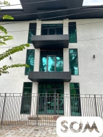 Сдаю помещение под офис, мед. центр и др., Куренкеева/Усенбаева, б/п