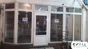 Сдаю 2 помещения: 1-е в 11 мкр, 2-е Московская/Шопокова, б/п