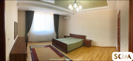 Продаю пентхаус, 4 комнаты, площадь - 200 кв.м, ЖК "Акун", б/п