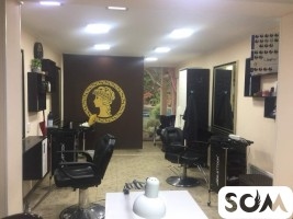 Сдаю помещение, 68 кв.м, действующий салон красоты, 8 мкр, б/п