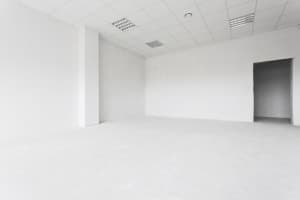 Продаю помещения 49 м2, Средний Джал, б/п цокольный этаж