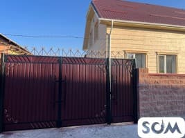 Продаю 2-этажный дом, 6 комнат, ж/м Ак-Орго, б/п