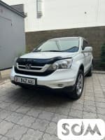 Срочно продаю Honda CR-V, 2012 года выпуска.